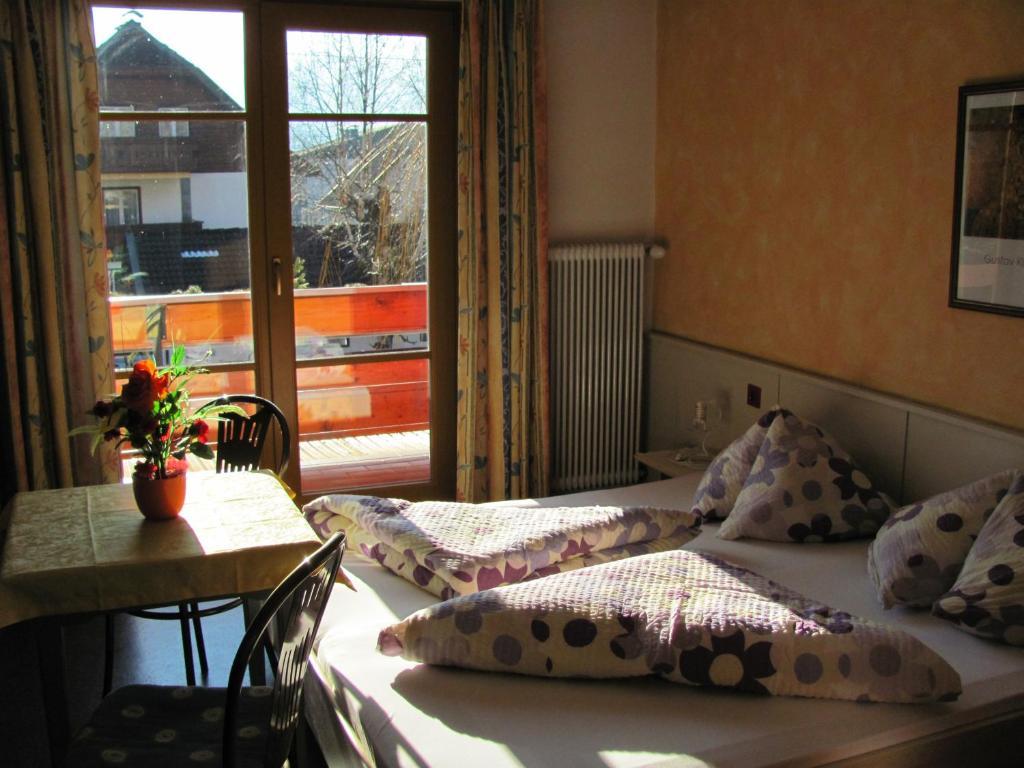 Pension Laerchenhof Dobriach Exterior photo